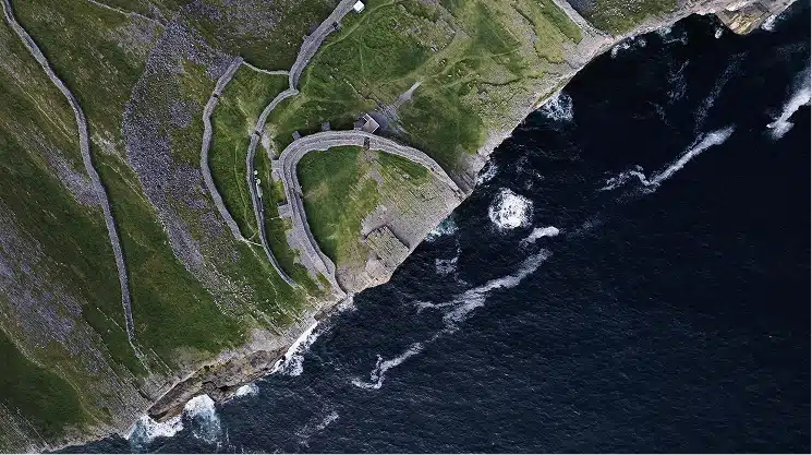 Light aircraft over the islands and sea